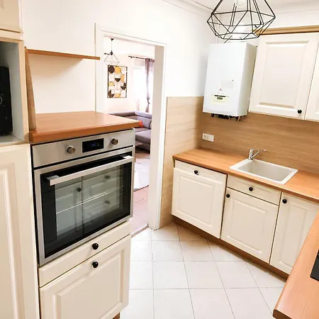 Maison Guillaume 5mn De Rouen Centre, Jardin Parking Privee - Linge & Menage Inclus Semesterbostad