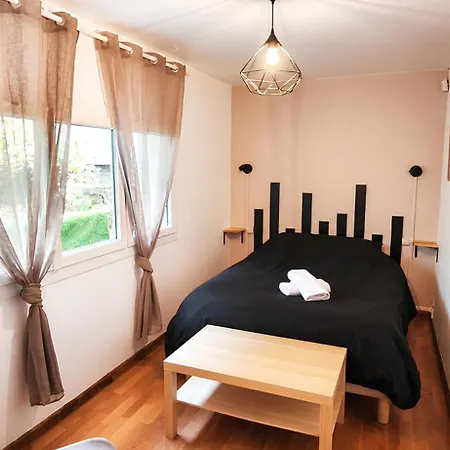 Maison Guillaume 5mn De Rouen Centre, Jardin Parking Privee - Linge & Menage Inclus *